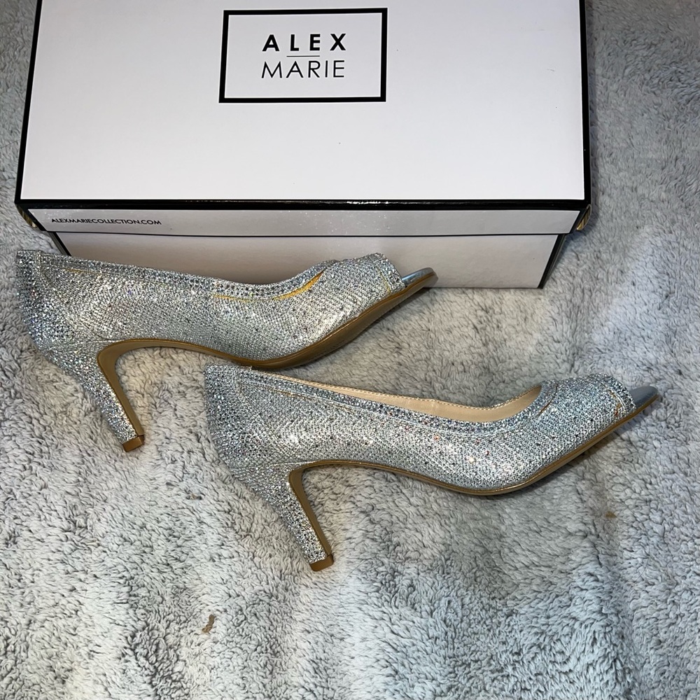 🤍BOGO🤍 Bedazzled Shoes